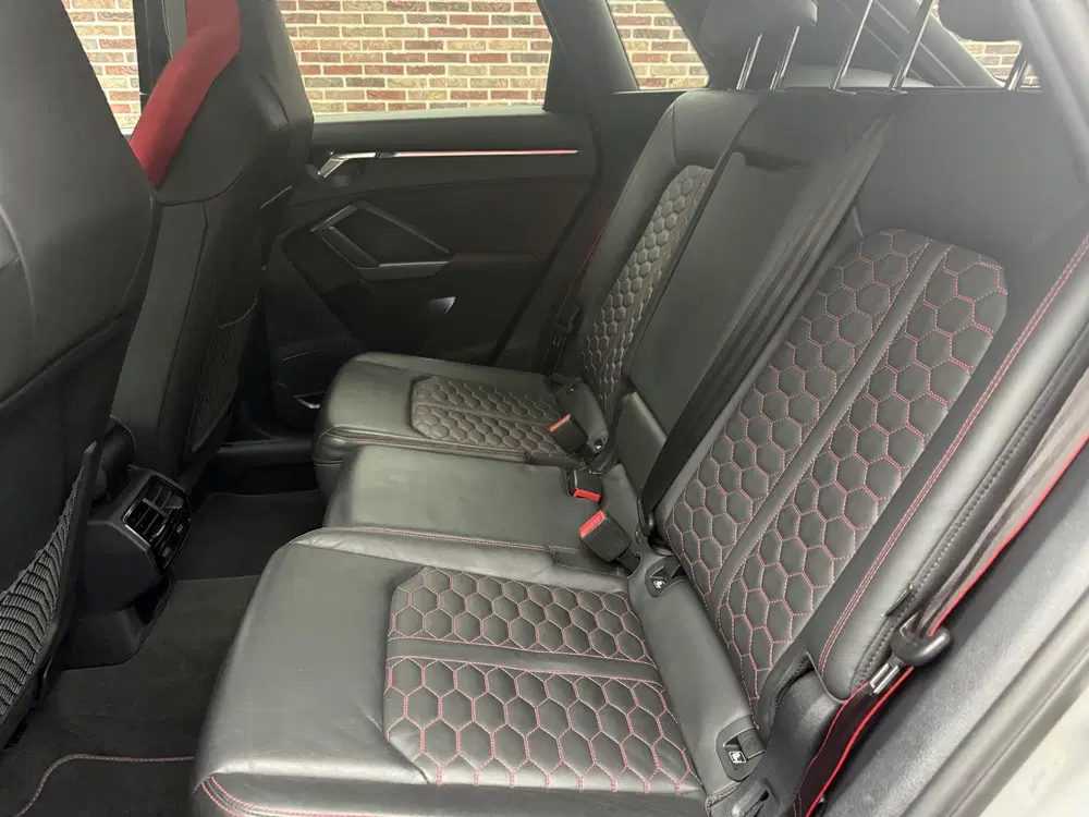 Audi RS Q3 TFSI Nardo Panorama Virtual 360 Trekhaak B uit 2021, foto 17