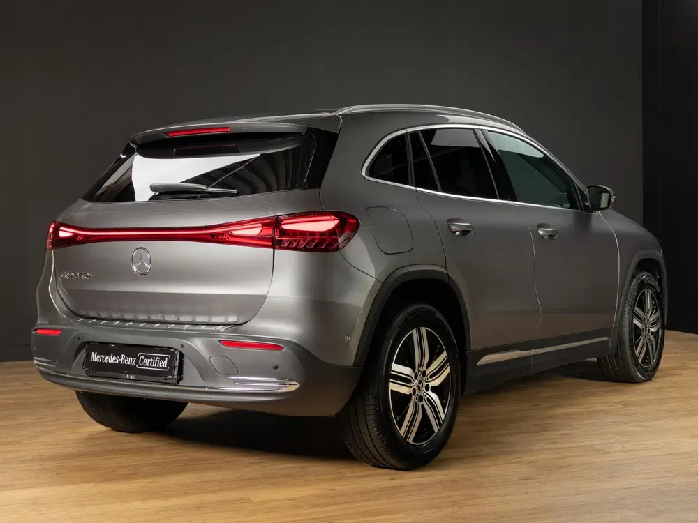 Mercedes-Benz EQA 250+ Business Solution Luxury 71 kWh Panor uit 2026, foto 2