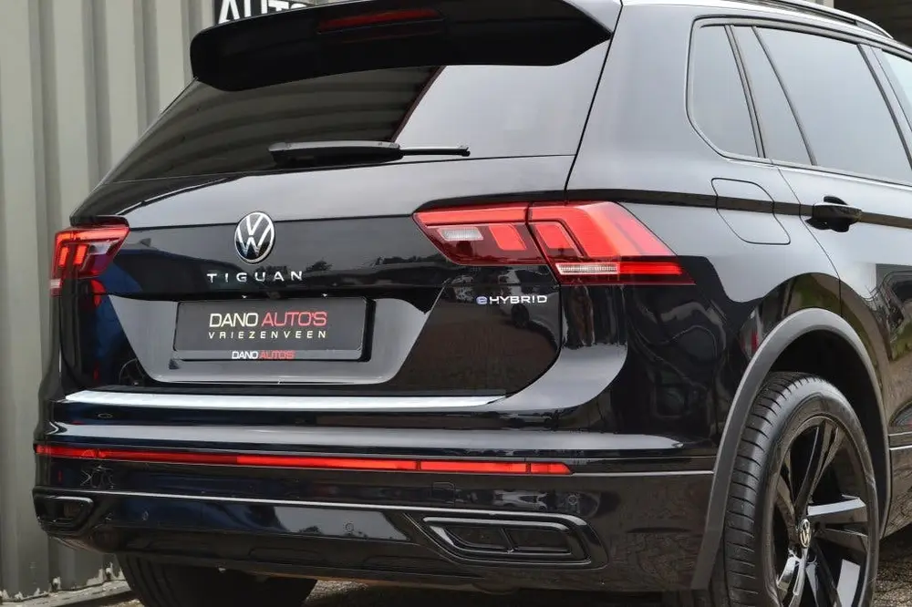 Volkswagen Tiguan 1.4 TSI R-Line eHybrid Black Edition IQ Li uit 2021, foto 20