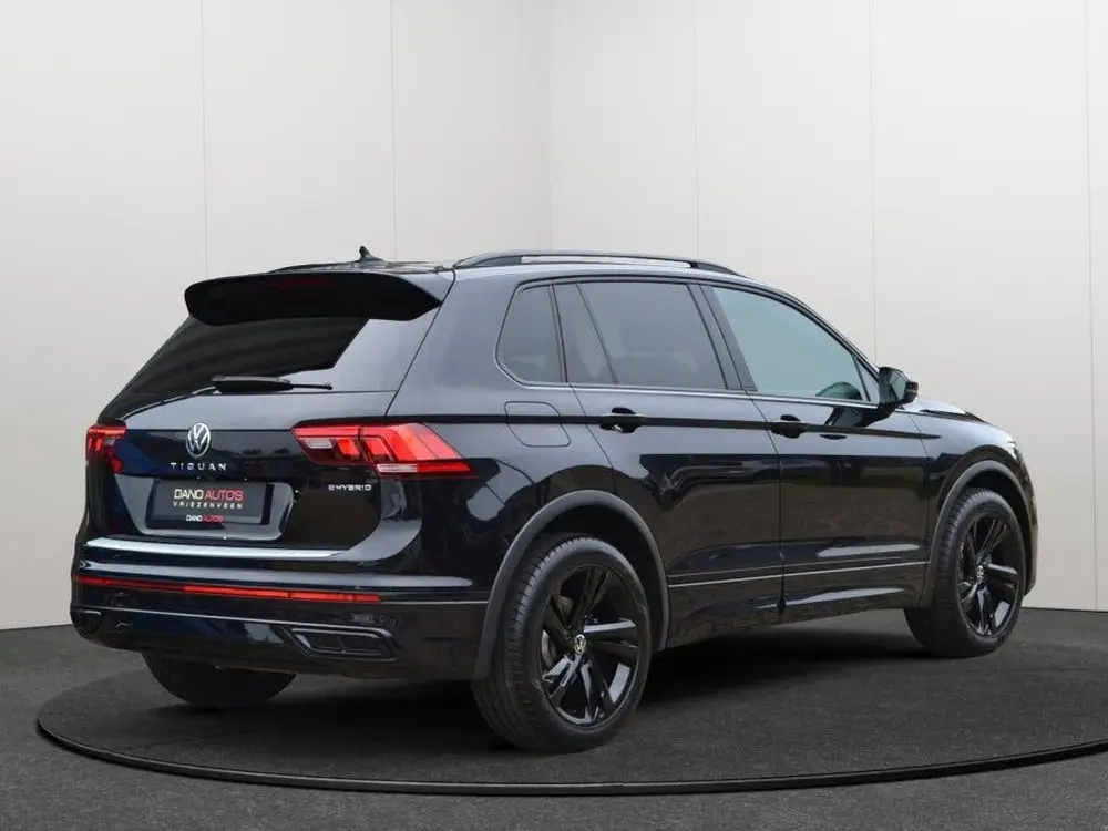 Volkswagen Tiguan 1.4 TSI R-Line eHybrid Black Edition IQ Li uit 2021, foto 4