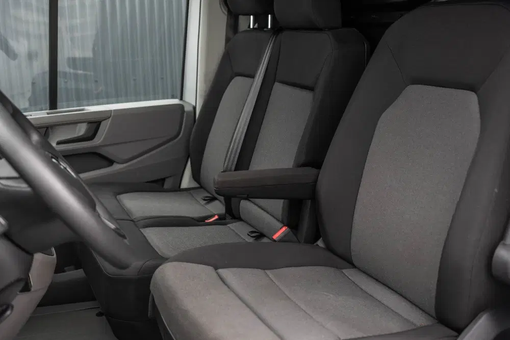 Volkswagen Crafter L3H3 uit 2021, foto 12