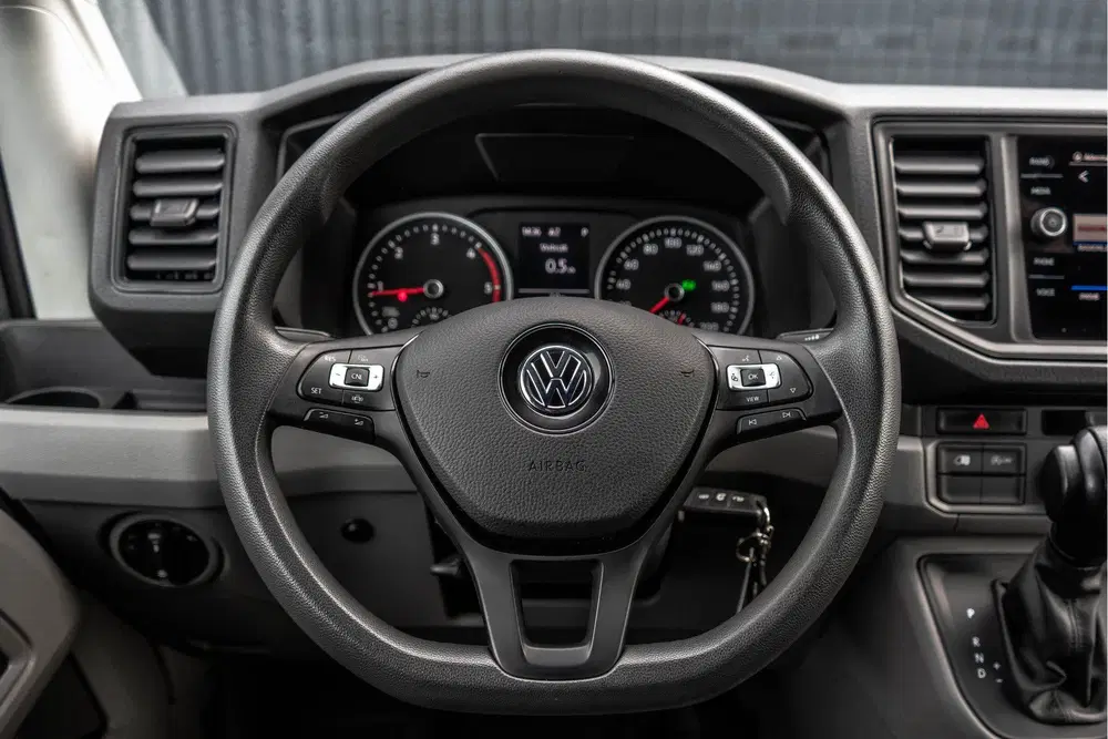 Volkswagen Crafter L3H3 uit 2021, foto 14