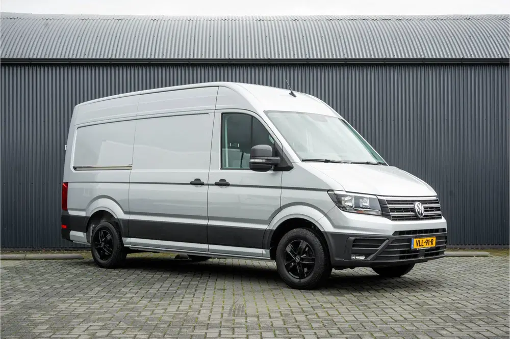 Volkswagen Crafter L3H3 uit 2021, foto 4