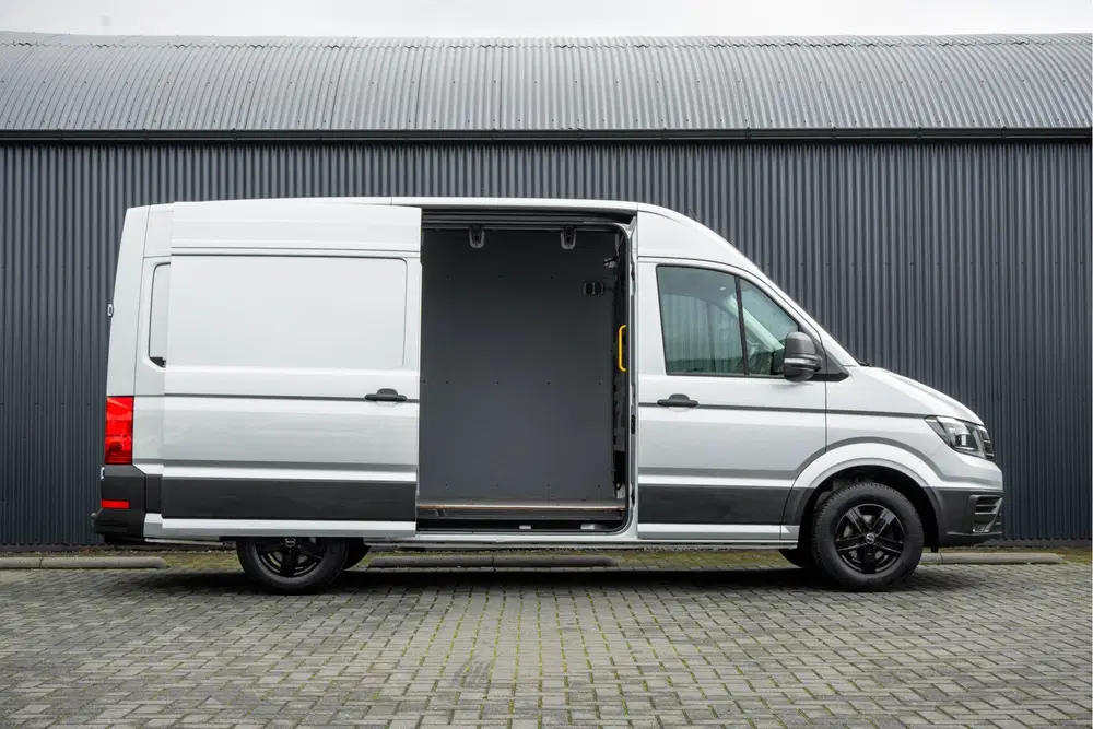 Volkswagen Crafter L3H3 uit 2021, foto 7