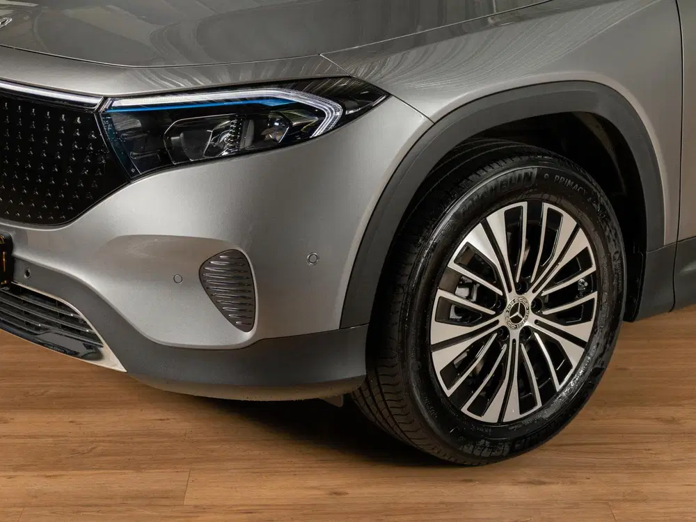 Mercedes-Benz EQB 250+ Business Solution Luxury Panorama dak uit 2026, foto 6