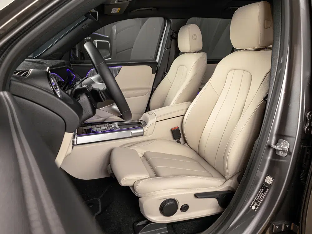 Mercedes-Benz EQB 250+ Business Solution Luxury Panorama dak uit 2026, foto 9