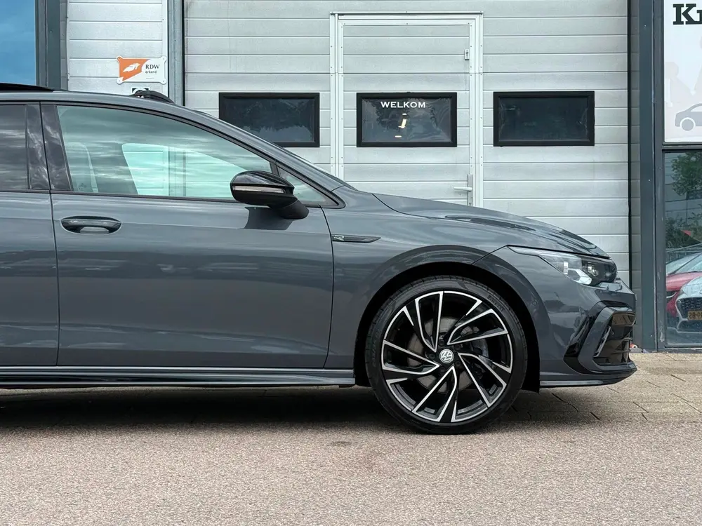 Volkswagen Golf 1.5 eTSI R-Line Business+| PANO| HUD| uit 2021, foto 18