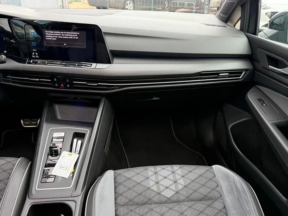 Volkswagen Golf 1.5 eTSI R-Line Business+| PANO| HUD| uit 2021, foto 8
