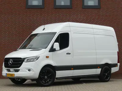 Mercedes-Benz Sprinter 317 CDI L2H2 LED uit 2024