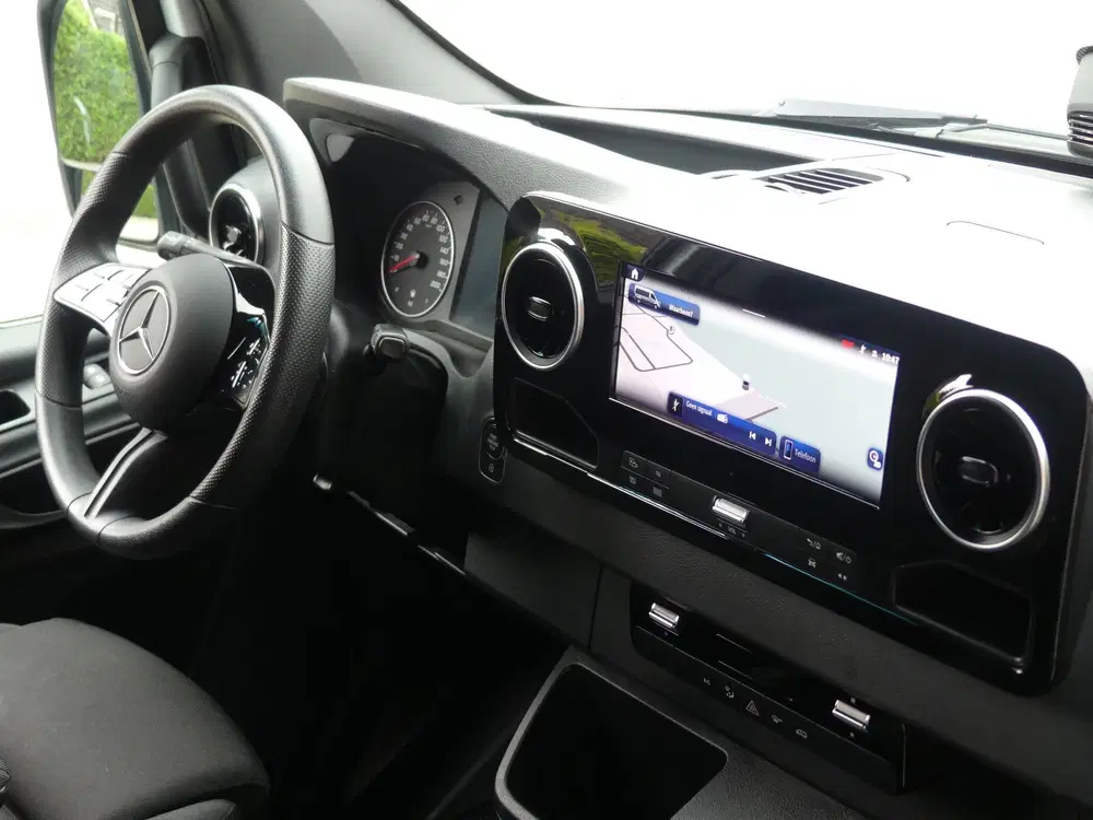 Mercedes-Benz Sprinter 317 CDI L2H2 LED uit 2024, foto 2