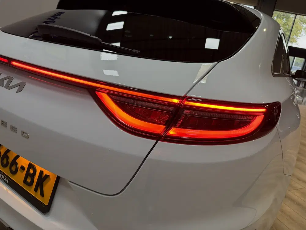 Kia ProCeed 1.0 T-GDi GT-Line Facelift Airco ECC uit 2022, foto 11