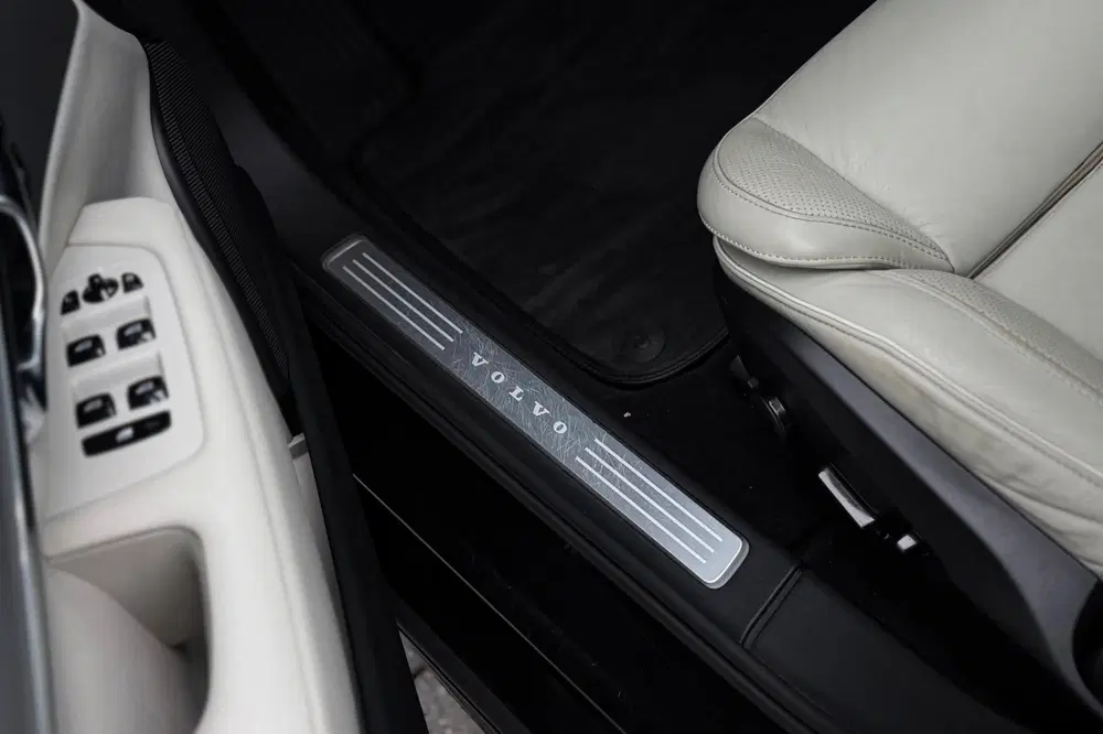 Volvo V90 B4 Ultimate Dark uit 2021, foto 11