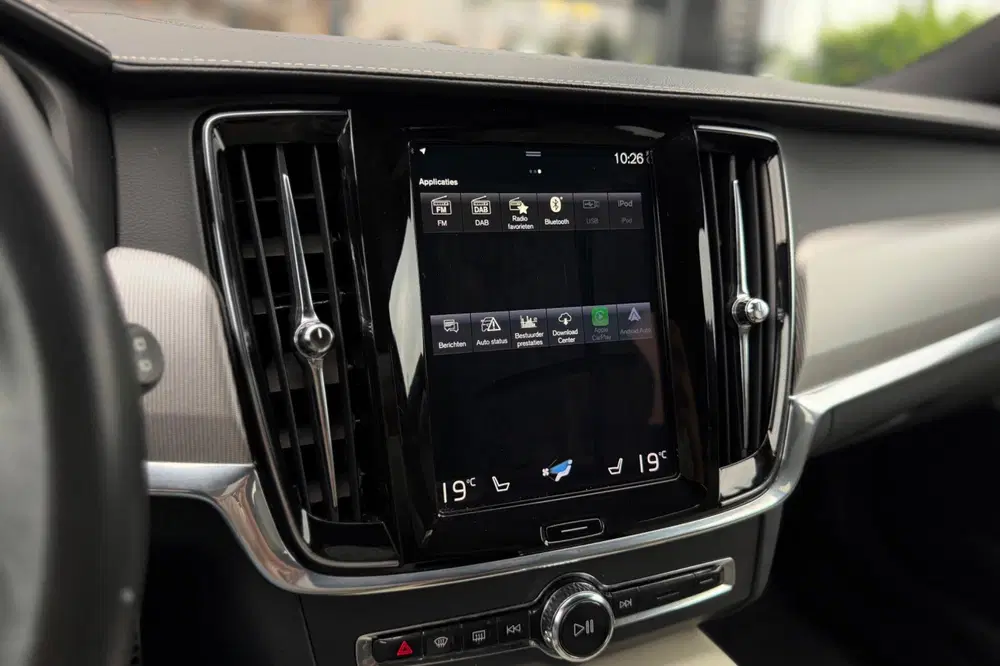 Volvo V90 B4 Ultimate Dark uit 2021, foto 19