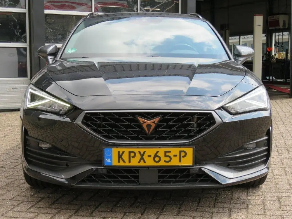 Cupra Leon 1.4 e-Hybrid 245pk COPPER ED. uit 2021, foto 11