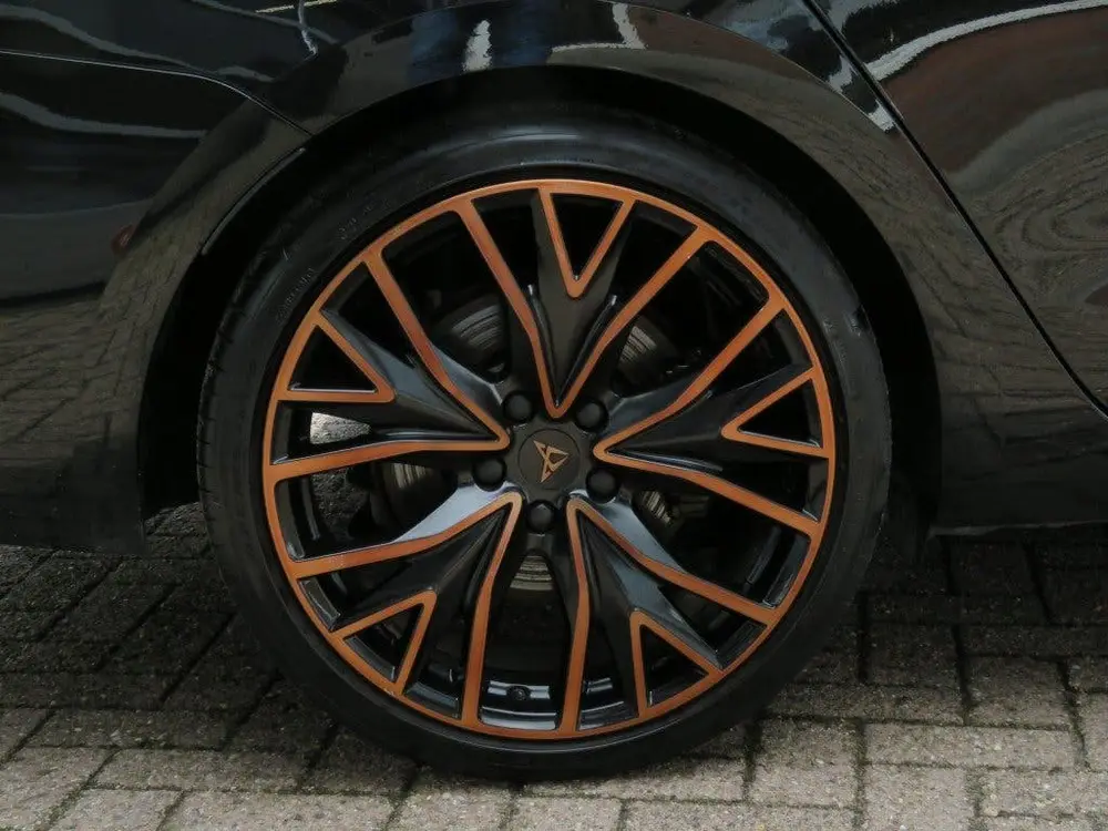 Cupra Leon 1.4 e-Hybrid 245pk COPPER ED. uit 2021, foto 14