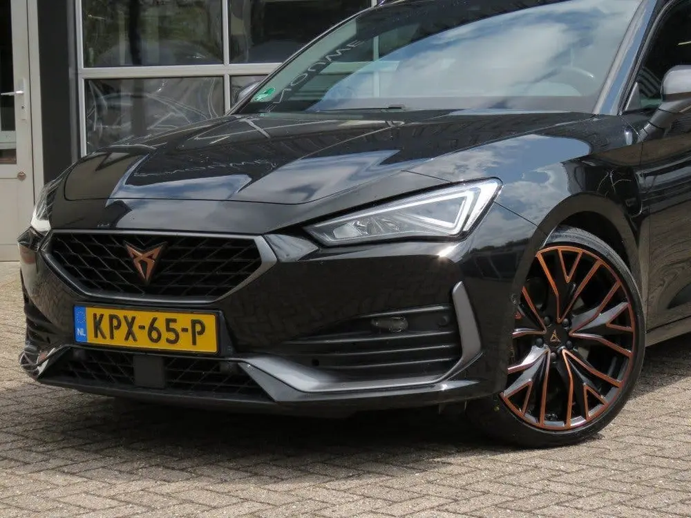 Cupra Leon 1.4 e-Hybrid 245pk COPPER ED. uit 2021, foto 4
