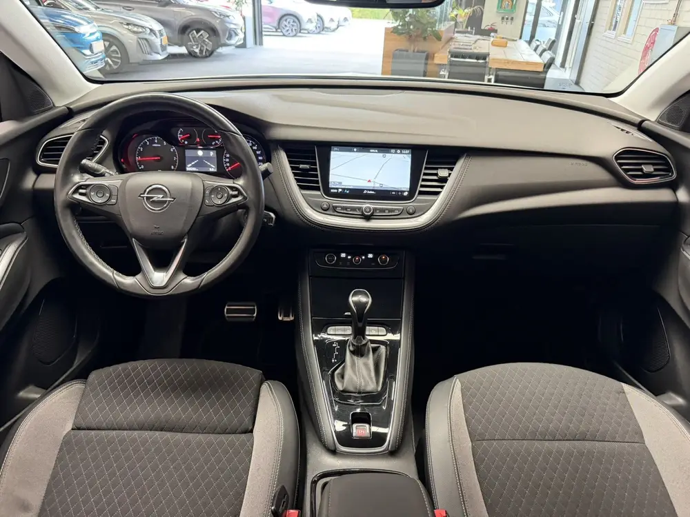 Opel Grandland X 1.2 TURBO APPLE C uit 2019, foto 16