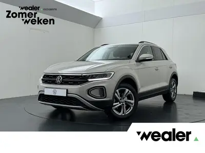 Volkswagen T-Roc 1.0 TSI Life | 110 PK | Adaptive Cruise Con uit 2022