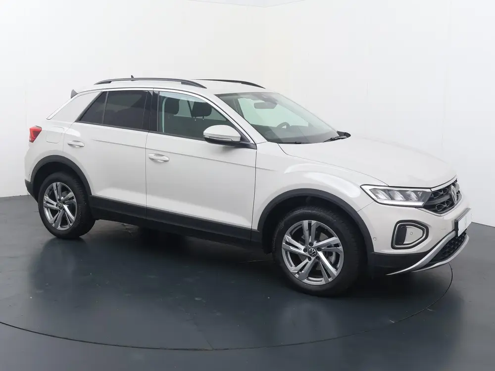Volkswagen T-Roc 1.0 TSI Life | 110 PK | Adaptive Cruise Con uit 2022, foto 3