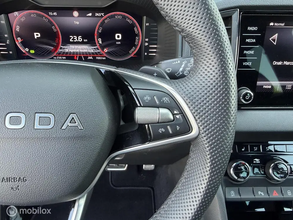 Skoda Karoq 1.5 TSI ACT Sportline uit 2026, foto 14