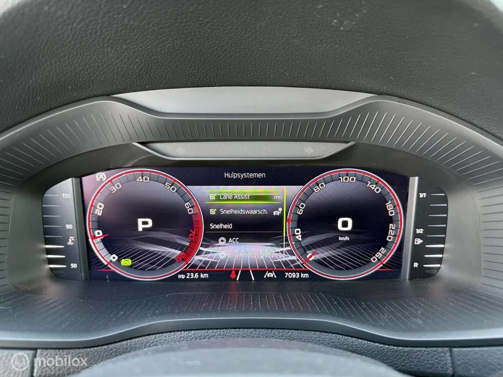 Skoda Karoq 1.5 TSI ACT Sportline uit 2026, foto 18