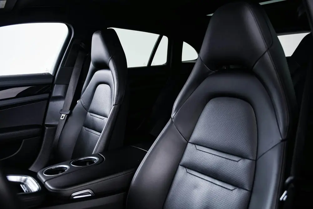 Porsche Panamera 2.9 4 E-Hybrid Panoramadak uit 2019, foto 17