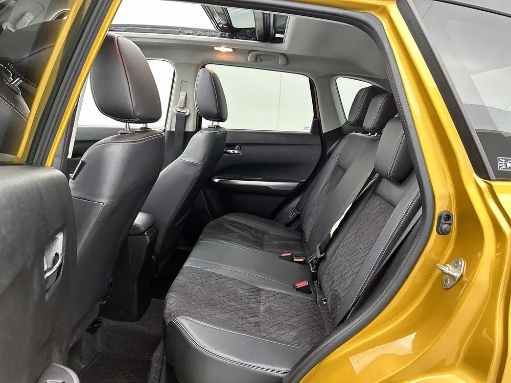 Suzuki Vitara 1.5 Hybrid Style uit 2023, foto 17