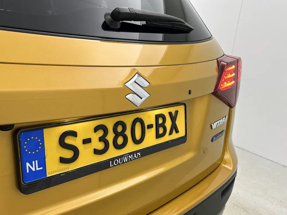 Suzuki Vitara 1.5 Hybrid Style uit 2023, foto 20