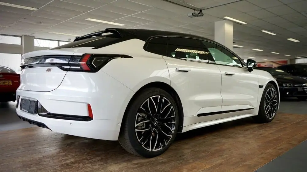 Zeekr 001 AWD Privilege | Bomvol | Yamaha box | Massage | tr uit 2023, foto 12