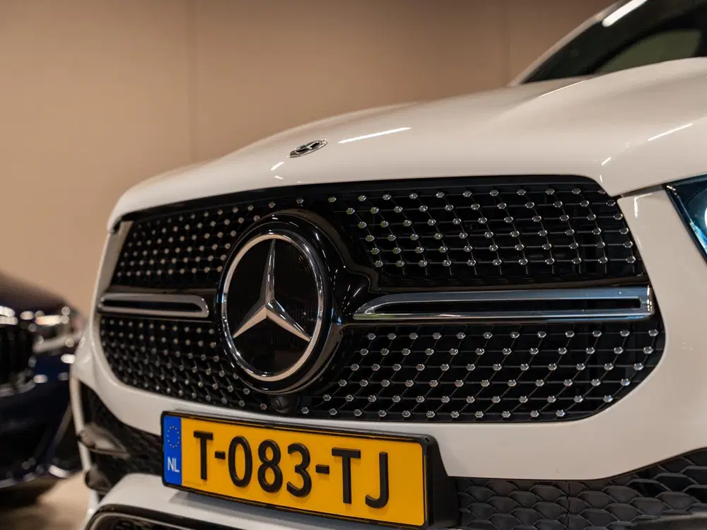 Mercedes-Benz GLE 350 e 4MATIC Premium Plus AMG Line uit 2021, foto 5