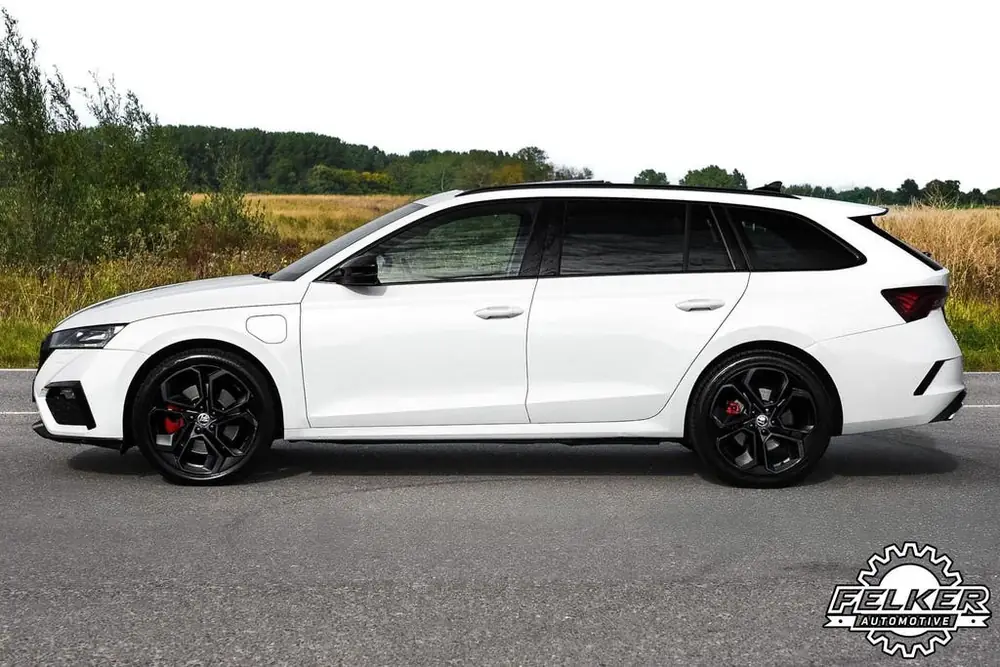 Skoda Octavia Combi RS iV 245PK Pano Matrix HUD uit 2021, foto 2
