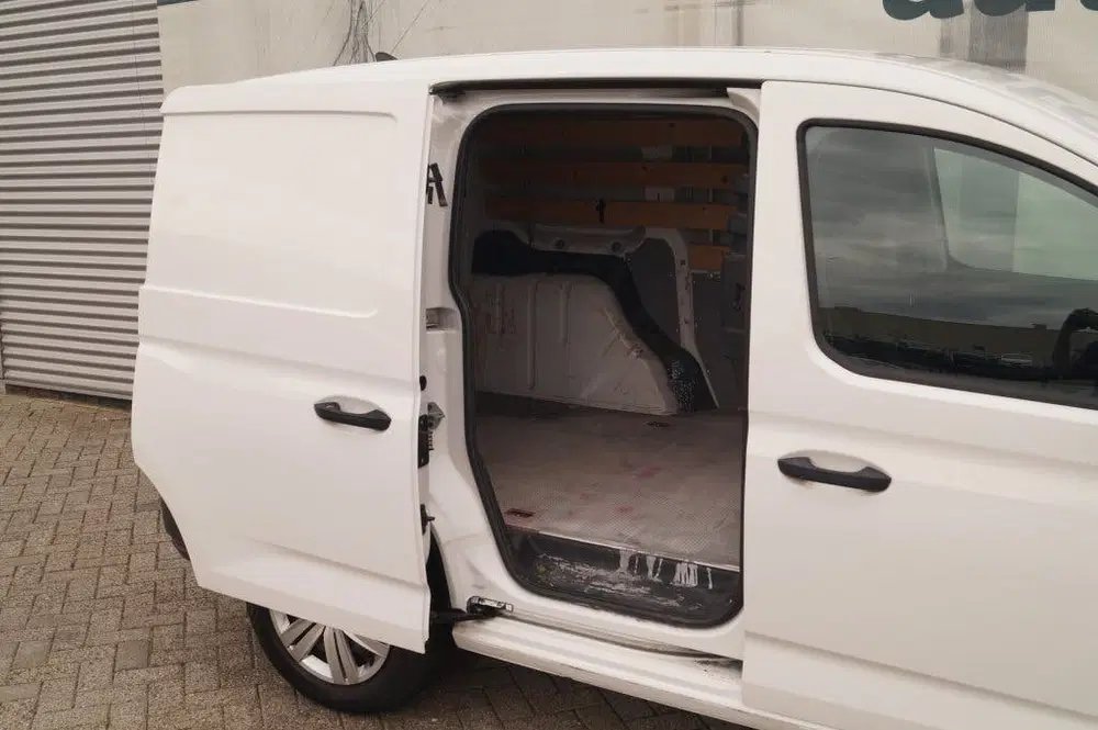 Volkswagen Caddy 2.0 TDI Trend Cargo -AIRCO-PDC- (bj 2021) uit 2021, foto 20