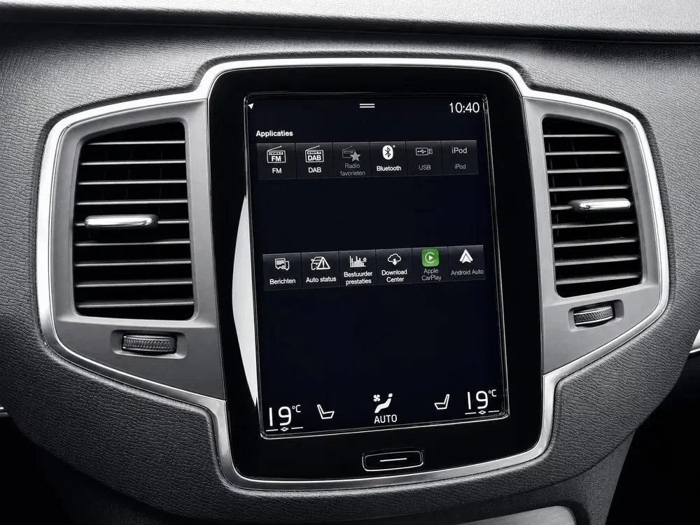 Volvo XC90 2.0 T8 Recharge AWD R-Design uit 2020, foto 17