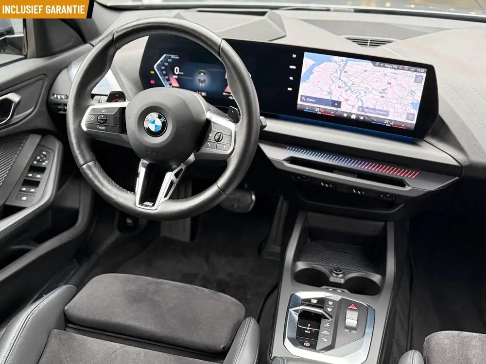BMW 1-serie 120 M Sport Design Edition Aut*Led*Navi*36 uit 2024, foto 10
