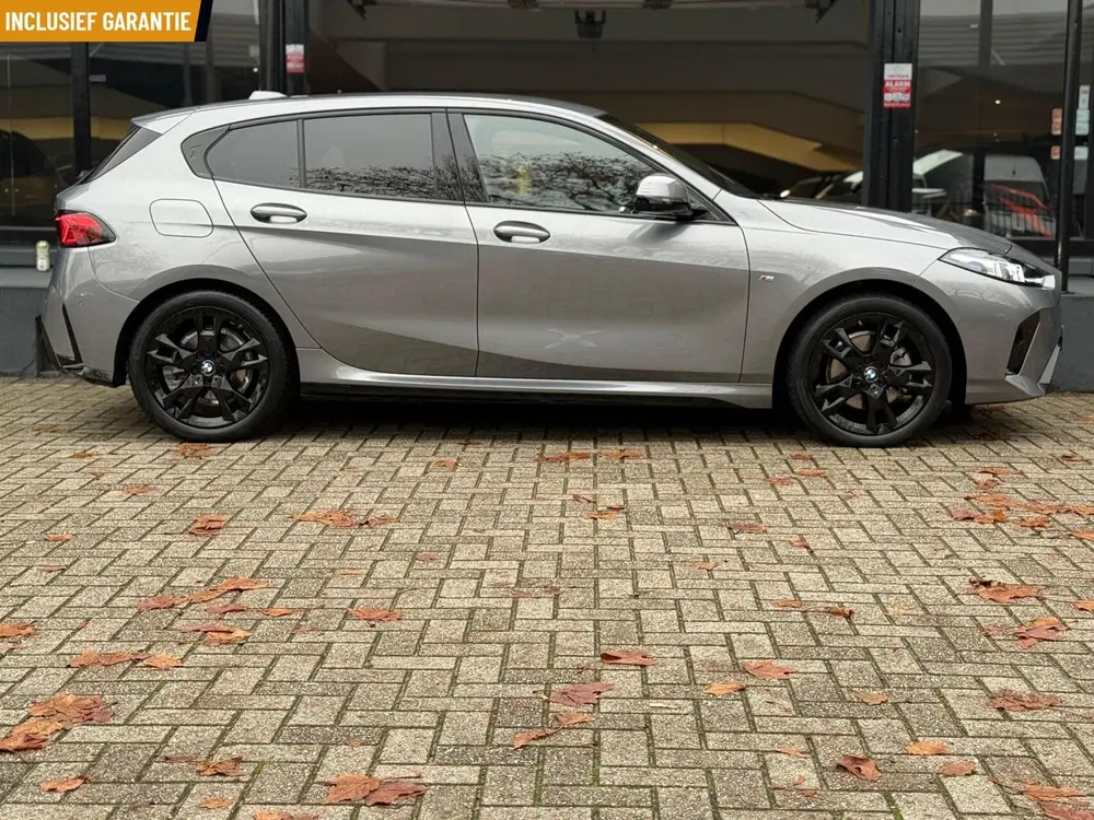 BMW 1-serie 120 M Sport Design Edition Aut*Led*Navi*36 uit 2024, foto 7