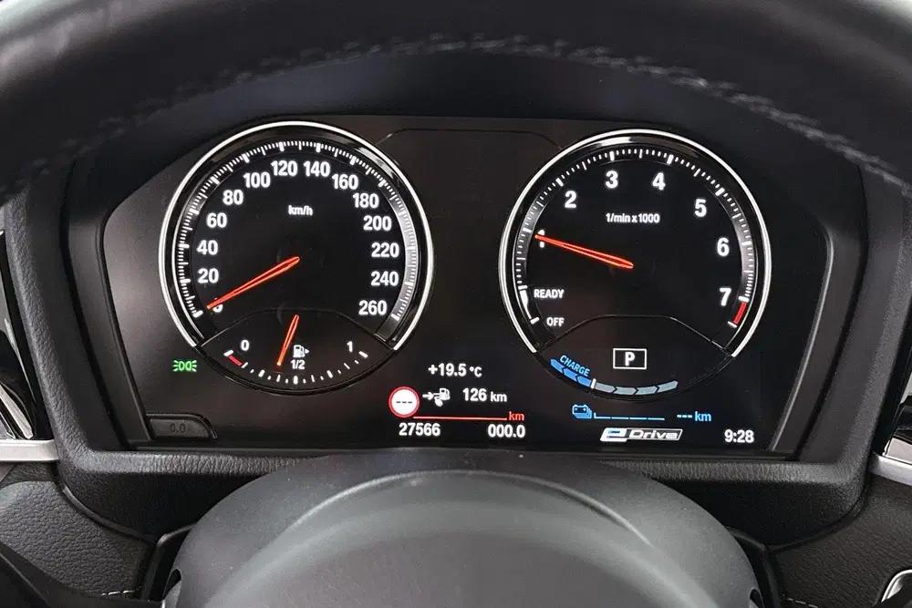 BMW X1 xDrive25e M Sport Stoelverwarming LED Spor uit 2021, foto 11