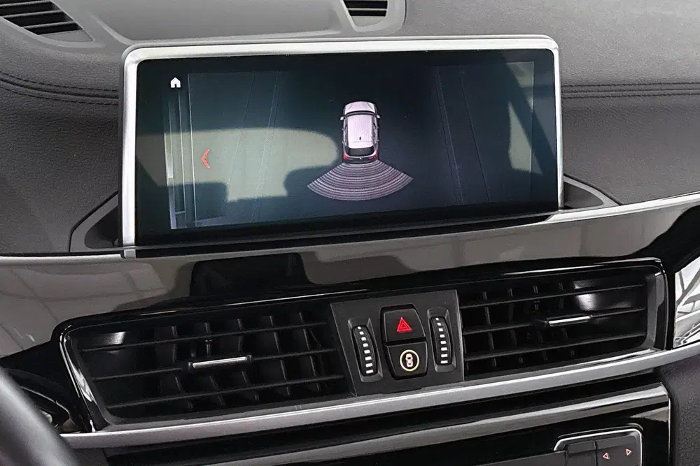 BMW X1 xDrive25e M Sport Stoelverwarming LED Spor uit 2021, foto 16