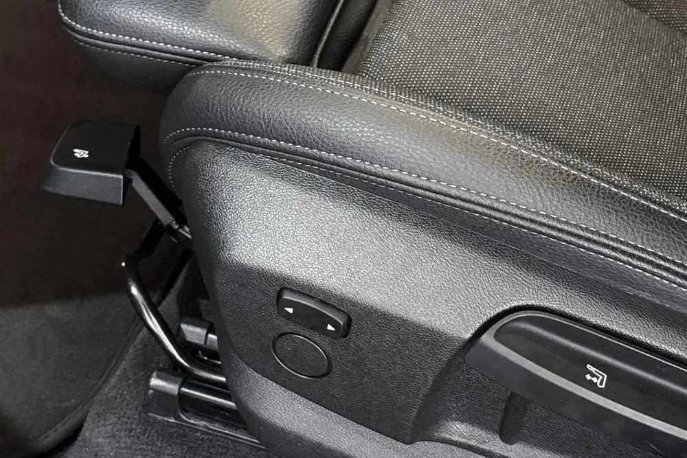 BMW X1 xDrive25e M Sport Stoelverwarming LED Spor uit 2021, foto 18