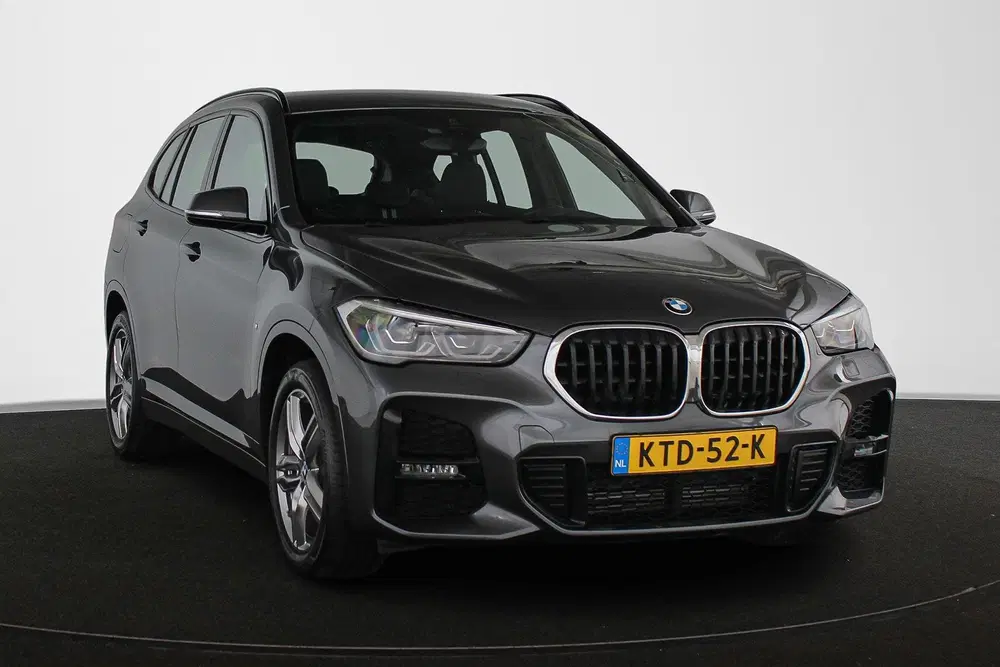 BMW X1 xDrive25e M Sport Stoelverwarming LED Spor uit 2021, foto 2
