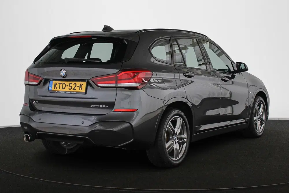 BMW X1 xDrive25e M Sport Stoelverwarming LED Spor uit 2021, foto 3