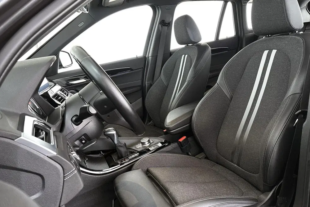 BMW X1 xDrive25e M Sport Stoelverwarming LED Spor uit 2021, foto 6