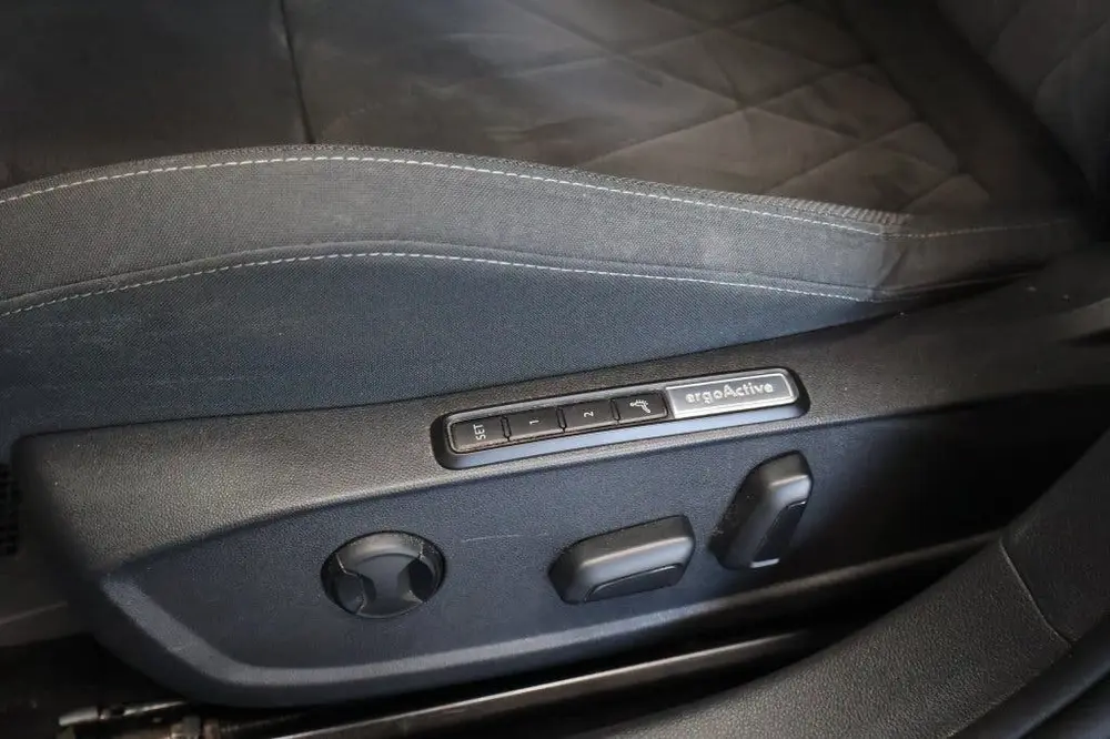 Volkswagen Golf 1.5 eTSI Style DSG | Memory | Carplay | navi uit 2020, foto 10