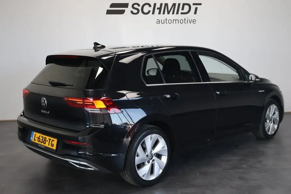 Volkswagen Golf 1.5 eTSI Style DSG | Memory | Carplay | navi uit 2020, foto 3