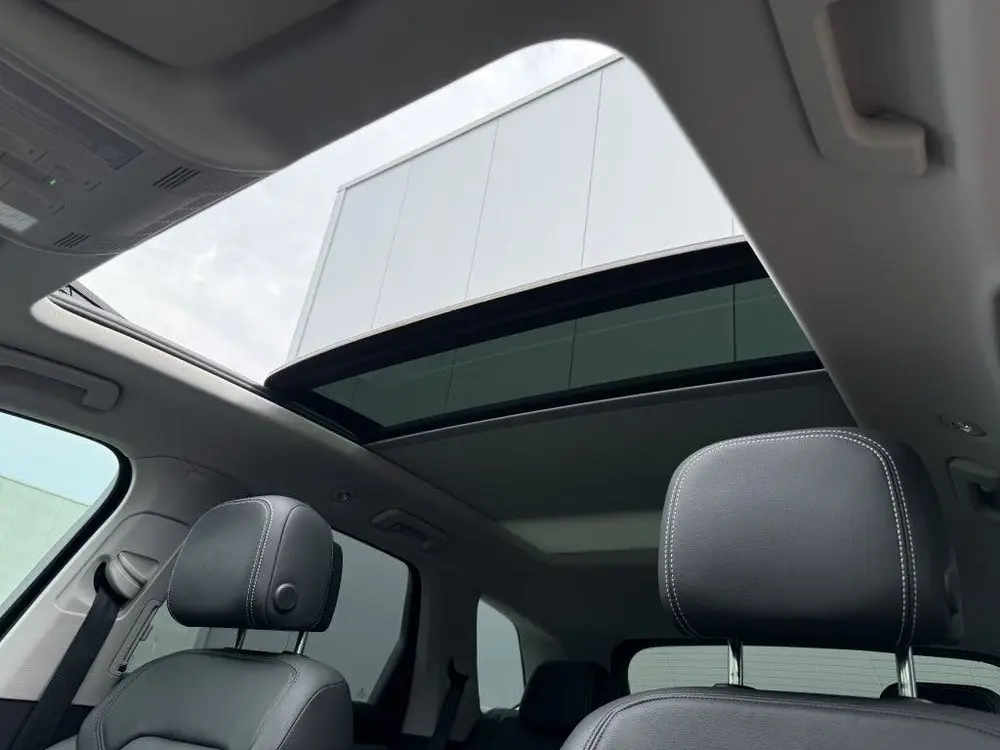 Volkswagen Touareg 3.0 TSi eHybrid 4Motion Camera (bj 2022) uit 2022, foto 10