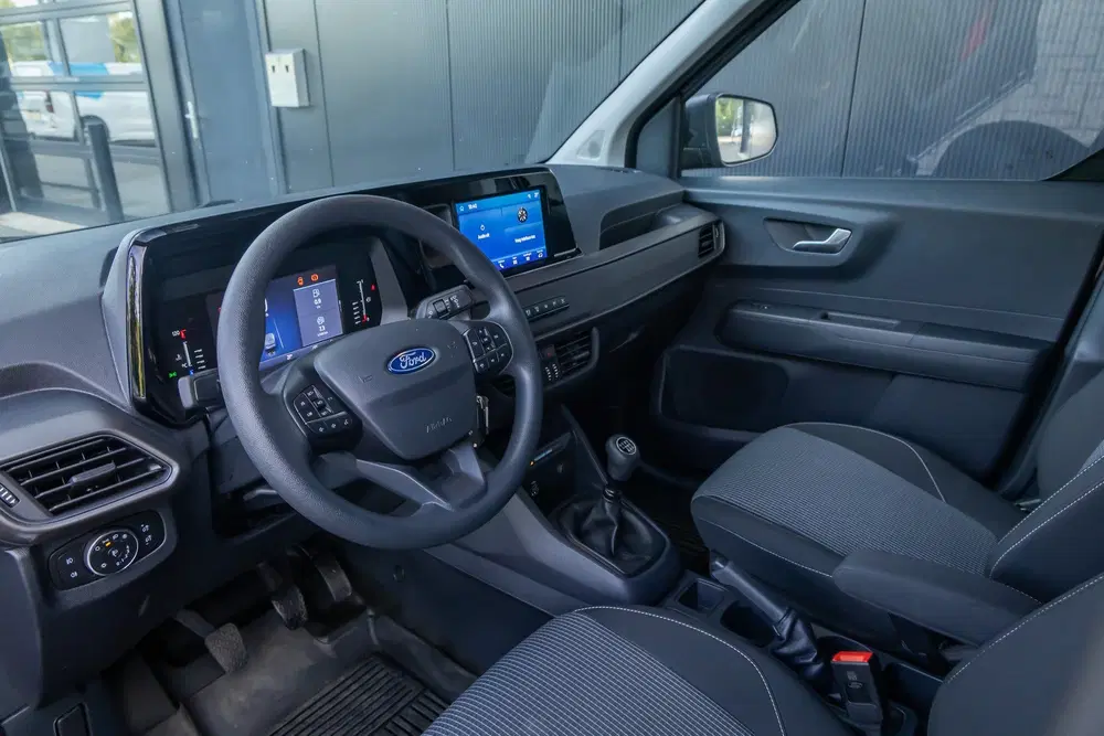 Ford Transit Courier 1.0 Trend 125pk uit 2024, foto 6