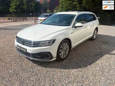 Volkswagen Passat Variant 1.4 TSI PHEV GTE Business Vir Klok uit 2021
