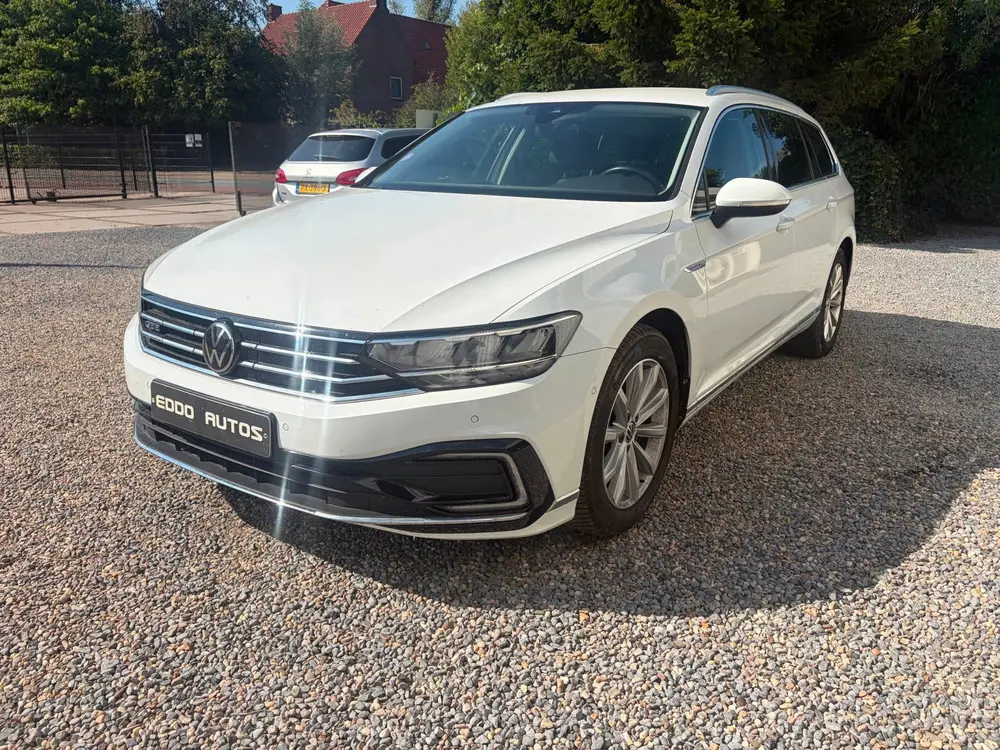 Volkswagen Passat Variant 1.4 TSI PHEV GTE Business Vir Klok uit 2021, foto 3