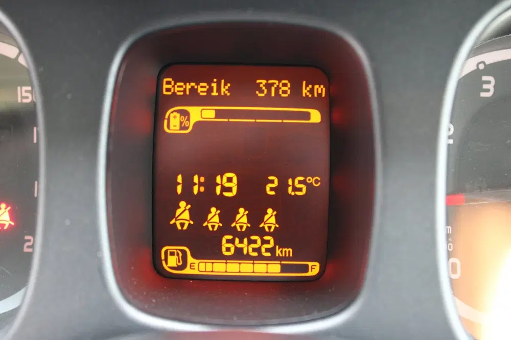 Fiat Panda 1.0 Hybrid City Cross uit 2022, foto 19