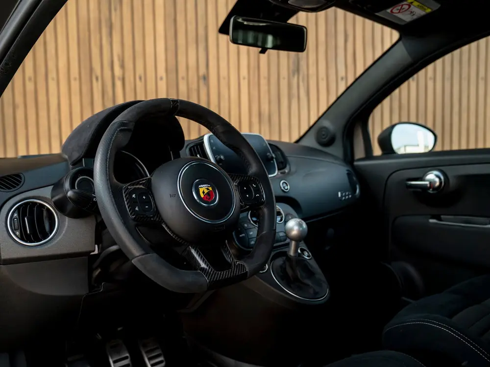Abarth 595 Competizione 70th Anniversary (bj 2019) uit 2019, foto 7