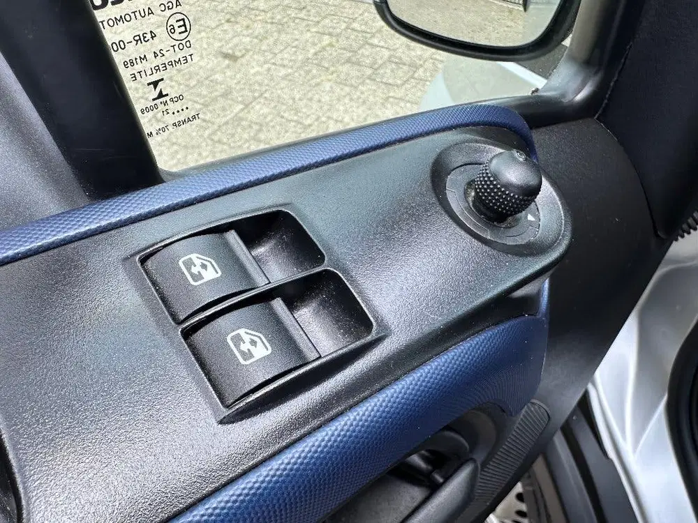 Iveco Daily 3.0 L Dubbel cabine Automaat Trekhaak L4H2 uit 2021, foto 16